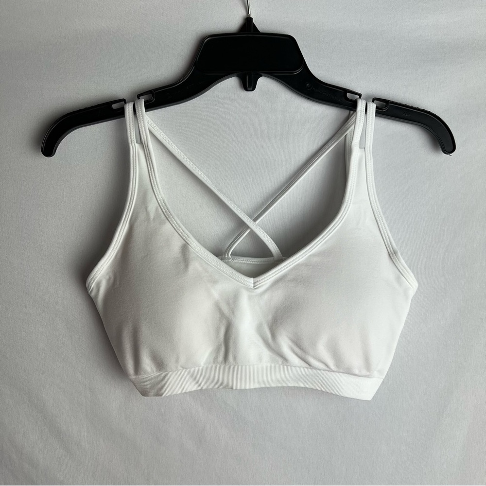 Alphalete White Strappy Sports Bra Amplify Sports Bra L